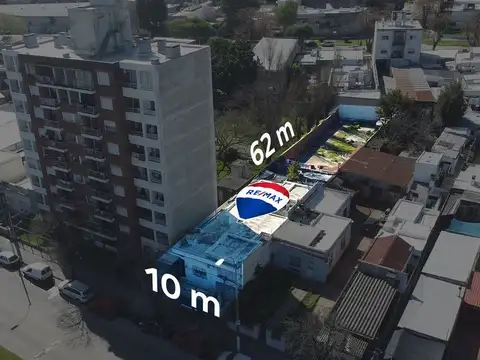 Venta Terreno de 611m2  Perez Castellanos Ley Vis