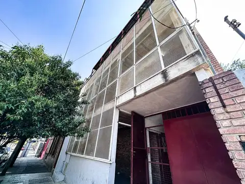 VENTA GALPON CON OFICINAS Y  CASA GRAL BUSTOS