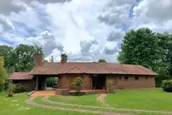 CASA EN VENTA, EN EL CLUB DE CAMPO 