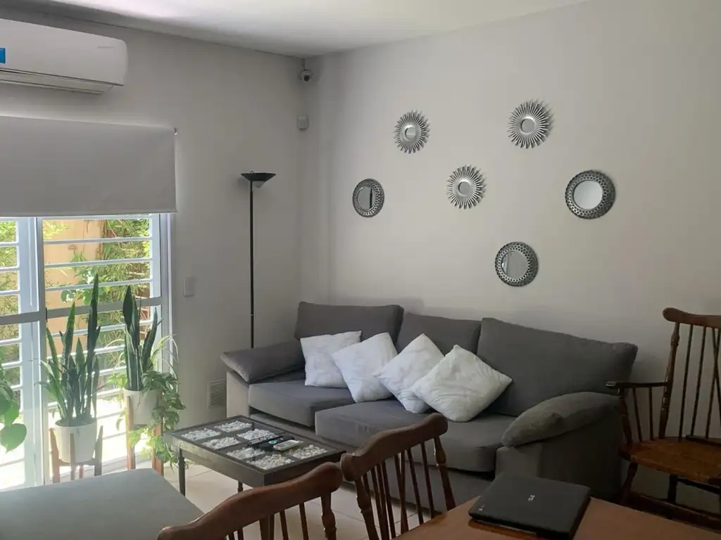 Duplex a la venta en Ituzaingo Sur.