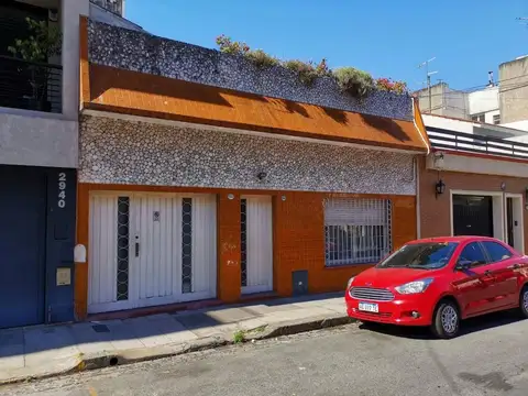 casa 4 ambientes con garage jardin y terraza 200m2