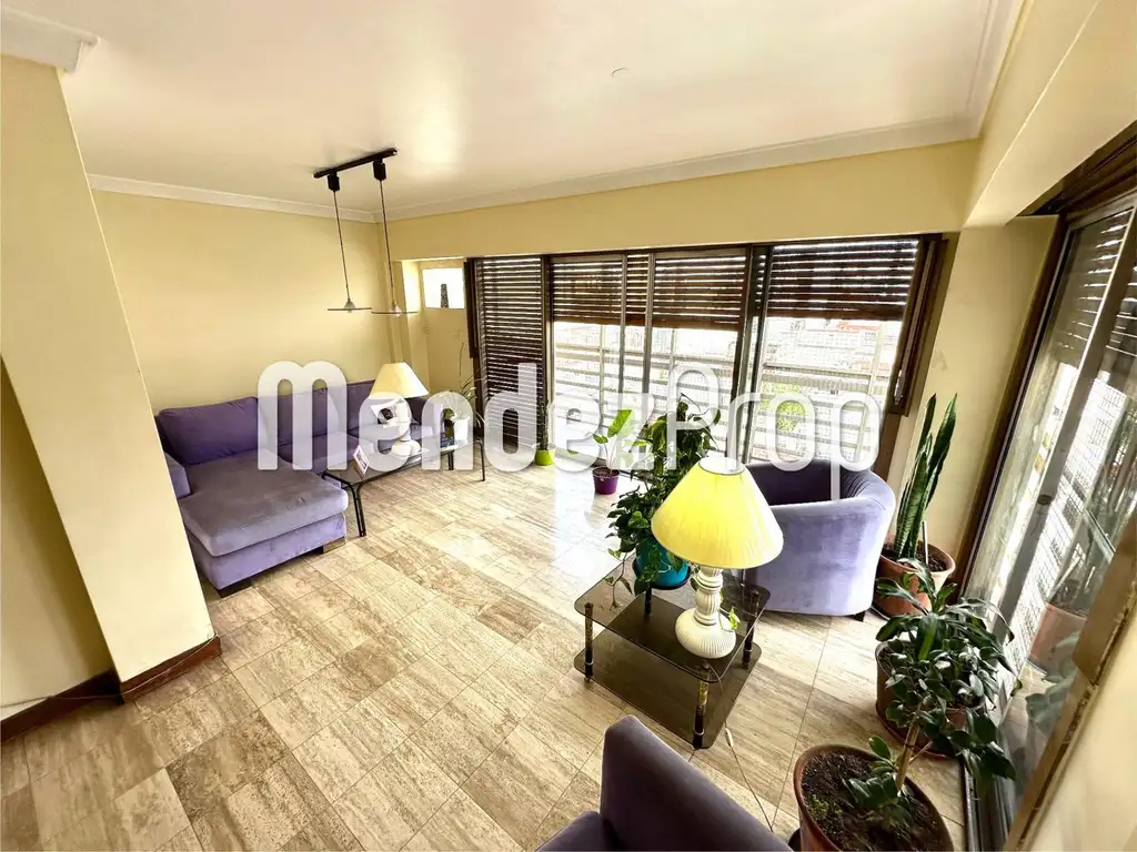 VENTA DEPARTAMENTO PISO 4 AMB EN LANUS CENTRO