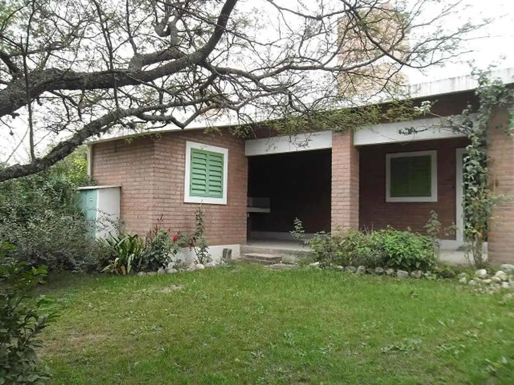 Casa nueva con excelente ubicación - Valle de Anisacate