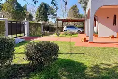 CASA QUINTA DE 4 AMBIENTES CON PARQUE, PILETA, PARRILLA