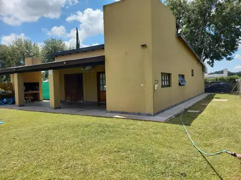 Casa quinta en venta camino al balneario Junin