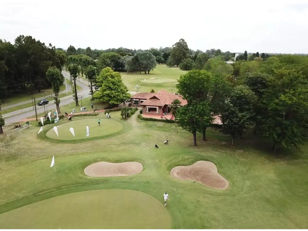 VENTA LOTE EN CLUB DE CAMPO LA MARTONA