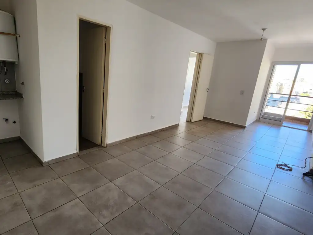 DEPARTAMENTO CON EXCELENTE UBICACION A LA VENTA!