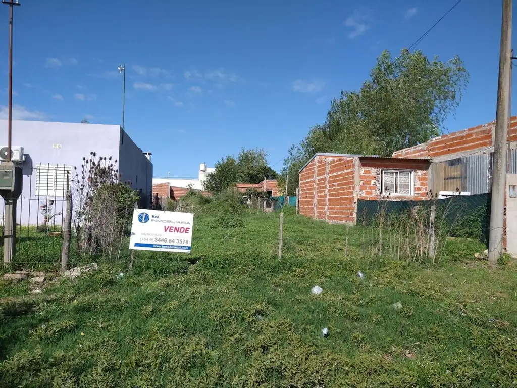 terreno en venta, calle Regazzi