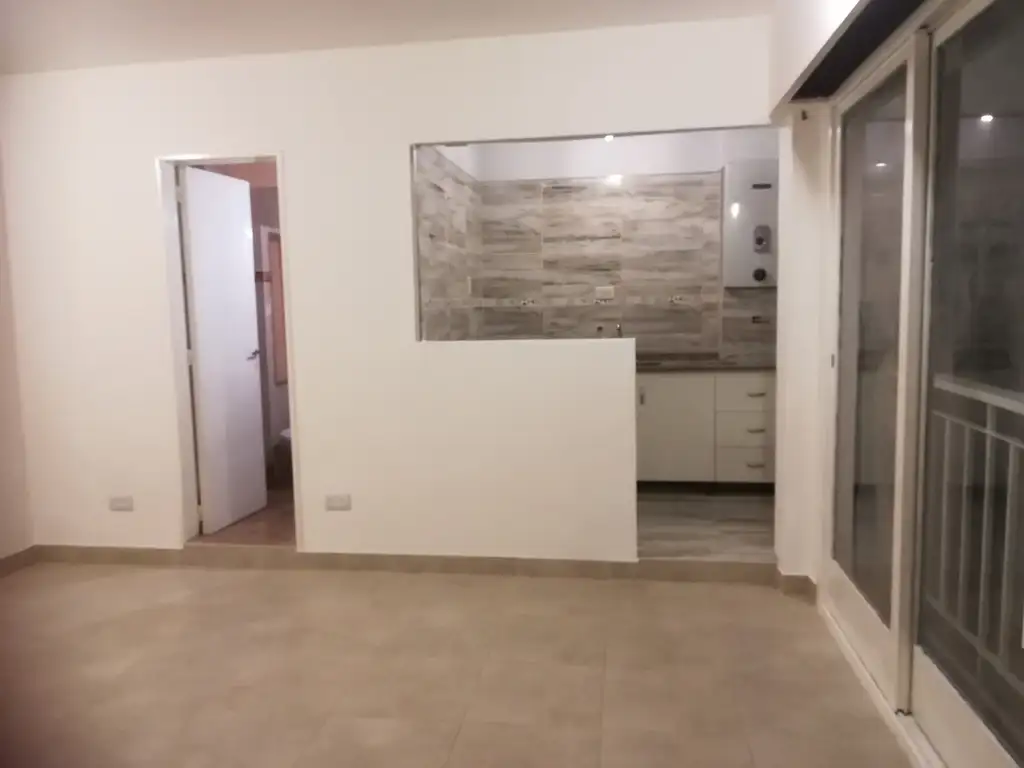 HERMOSO  DEPARTAMENTO DE UN AMBIENTE. LUMINOSO Ideal inversor, Venta con renta