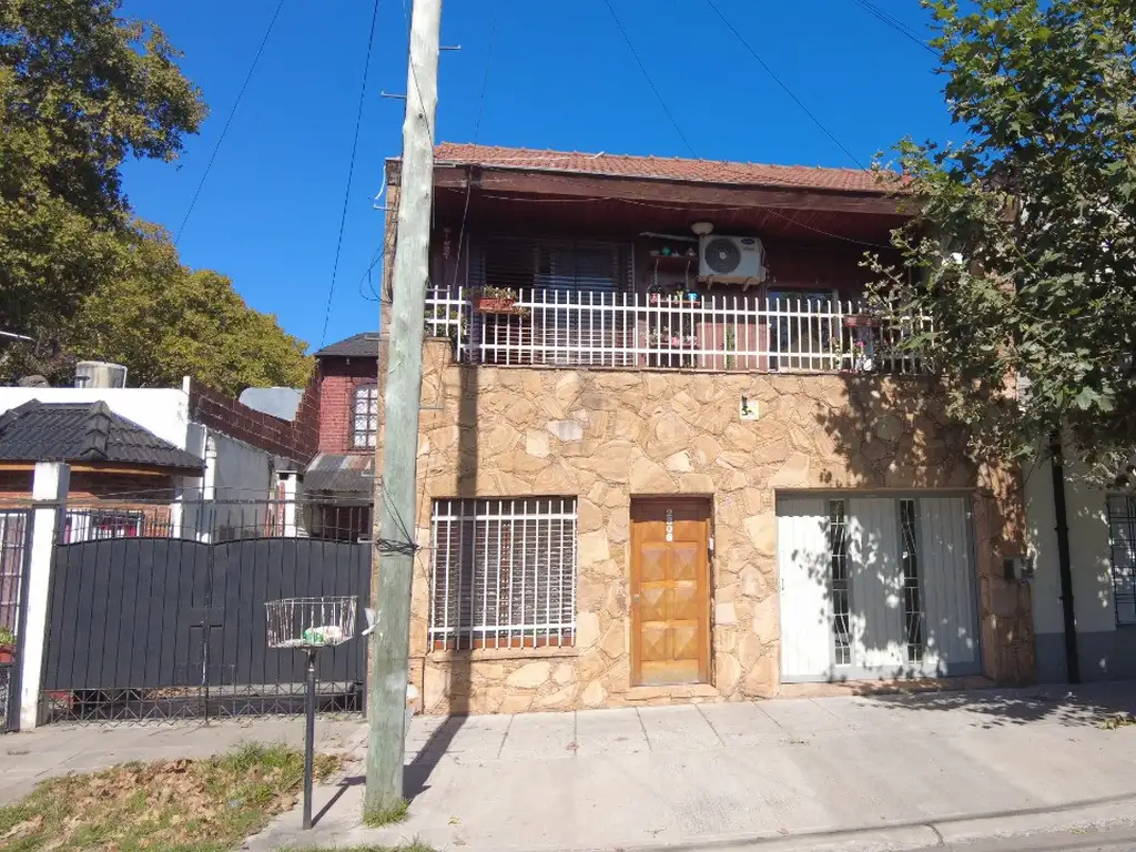 Casa 4 Ambientes en Venta en Villa Libertad (San Martin)