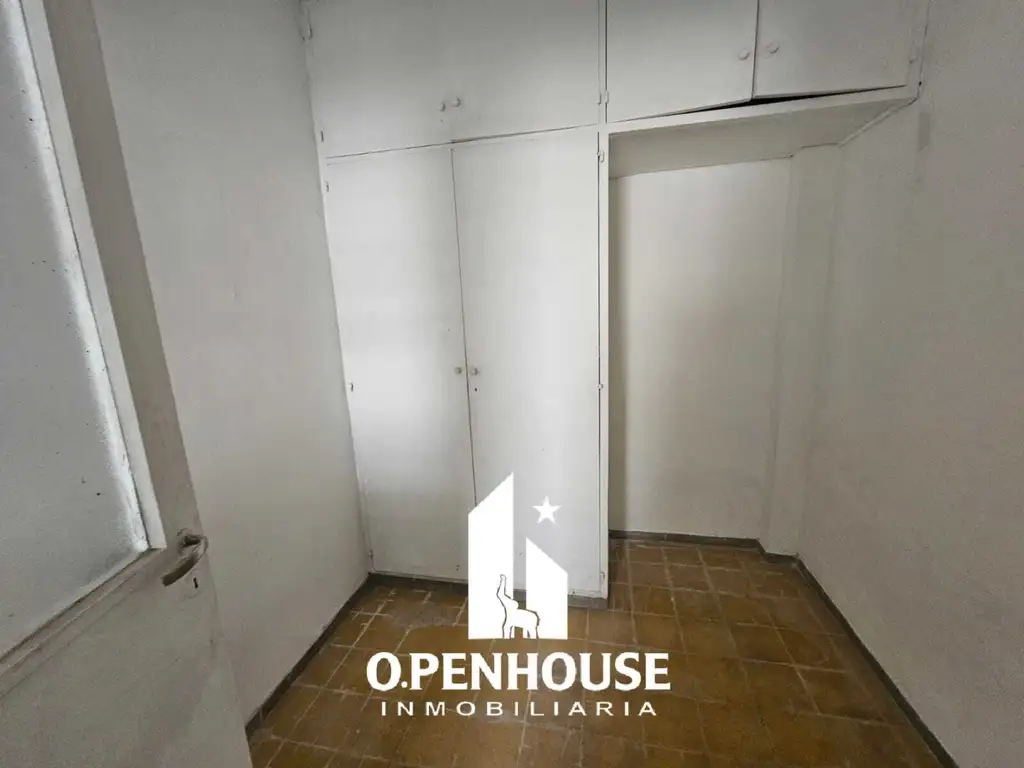 Openhouse Presenta a La Venta Casa en Inmejorable Ubicación en La 5ta Seccion.