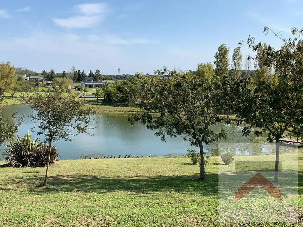 Unico LOTE VISTA AL AGUA  con ESCRITURA 1400m2 Barrio Cerrado Chacras de la Reserva Cardales