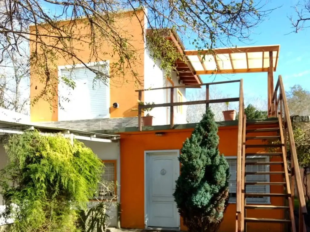 Casa + departamento en Santa Teresita   (140222)