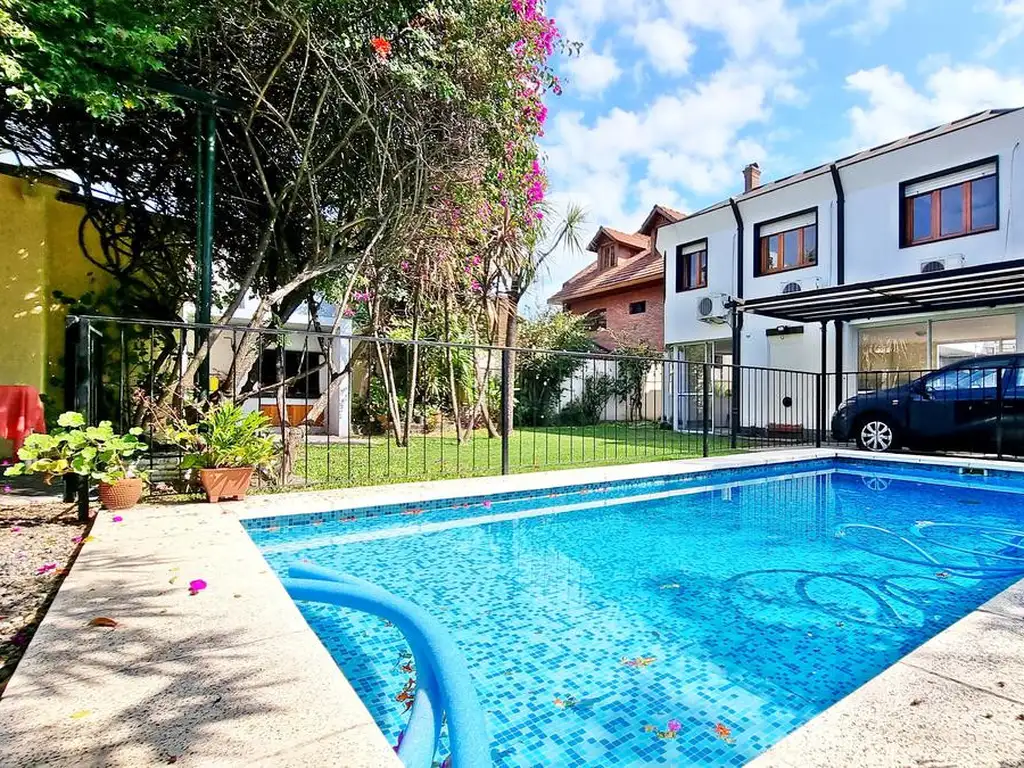 Casa en alquiler en Lomas de San Isidro