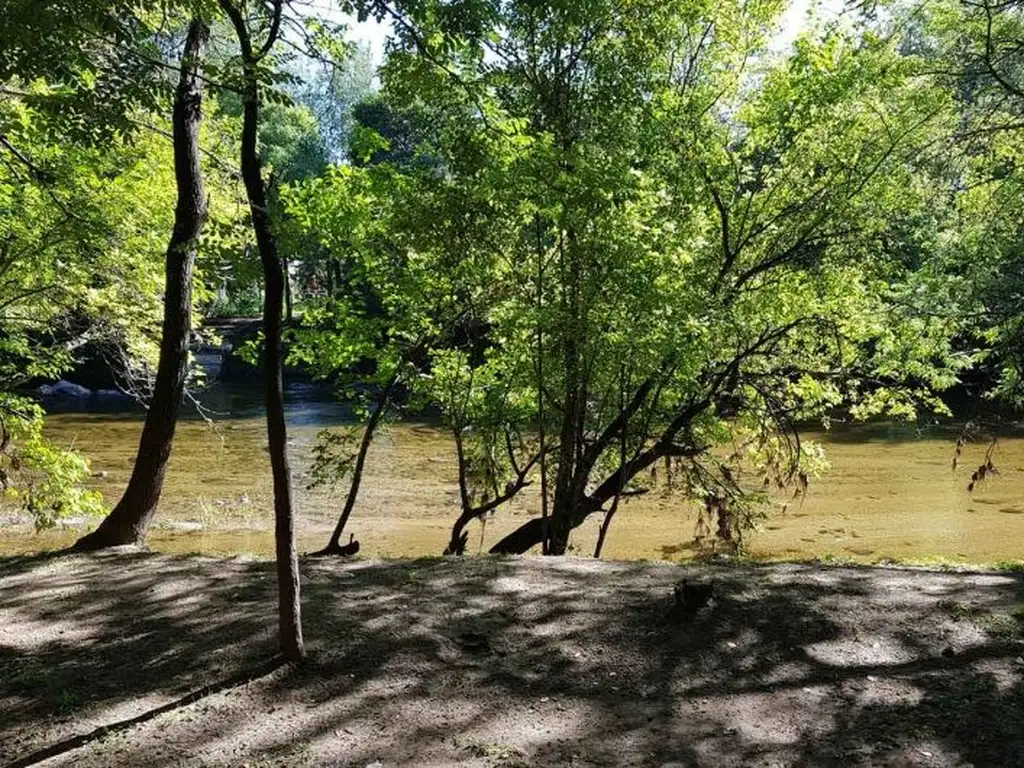 Lote frente al río B° villa strada  (Cód.2136)