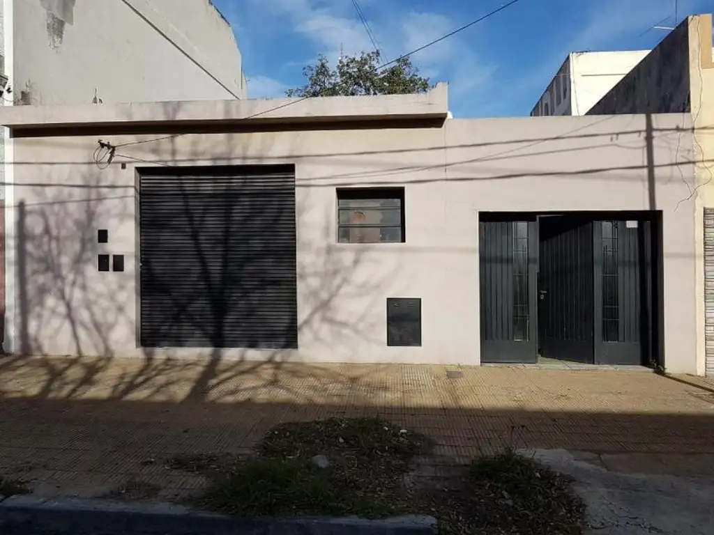 Casa - Venta - Argentina, La Matanza - SAEZ PEÑA 3600