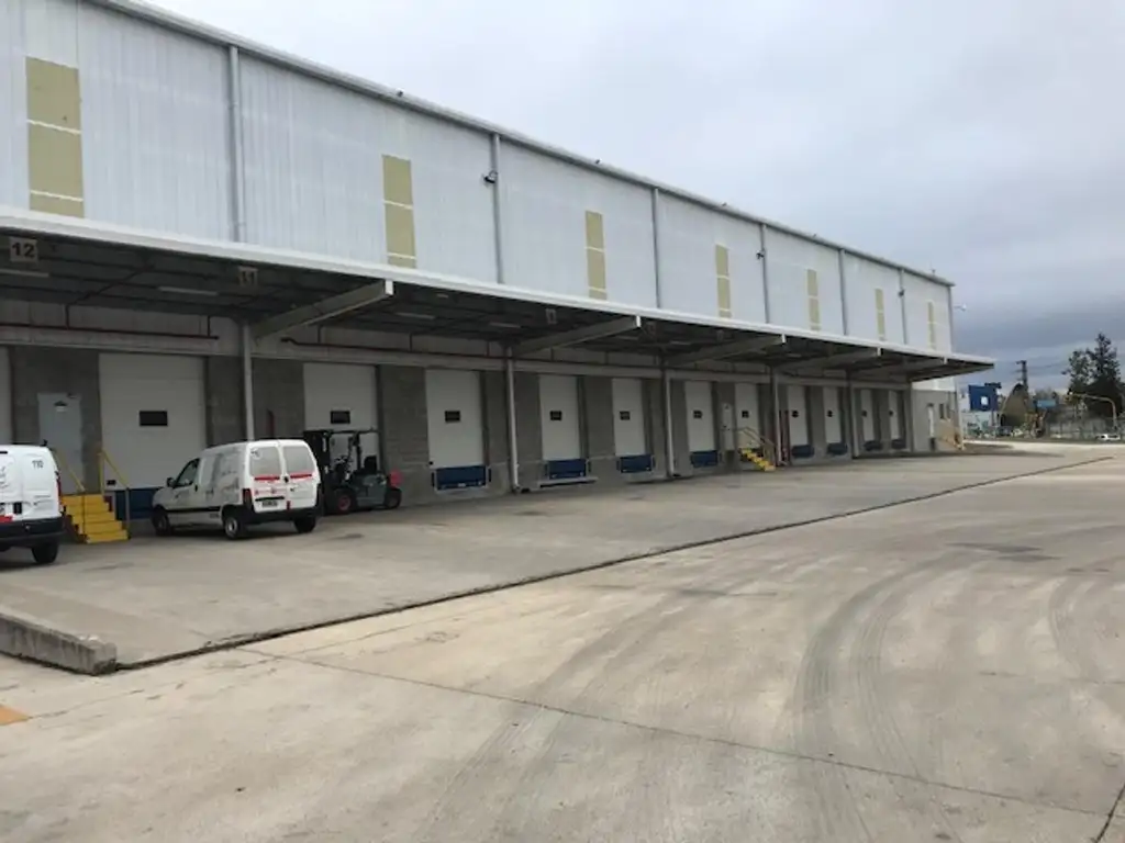 Centro Logistico Premium 5.000 m²