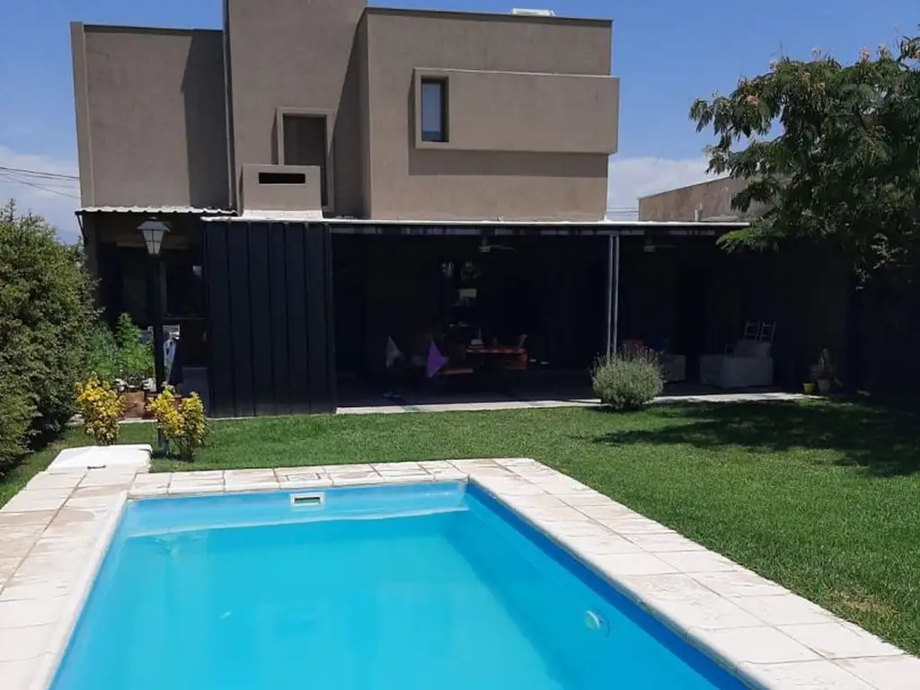 Casa - Venta - Argentina, Maipú - Avenida BARTOLOME MITRE 1300