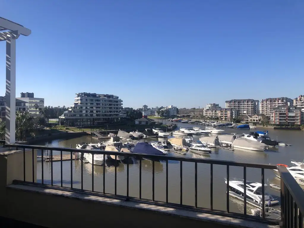 2 ambientes en alquiler temporario con vista al rio en Terrazas de la Bahia 2, Nordelta