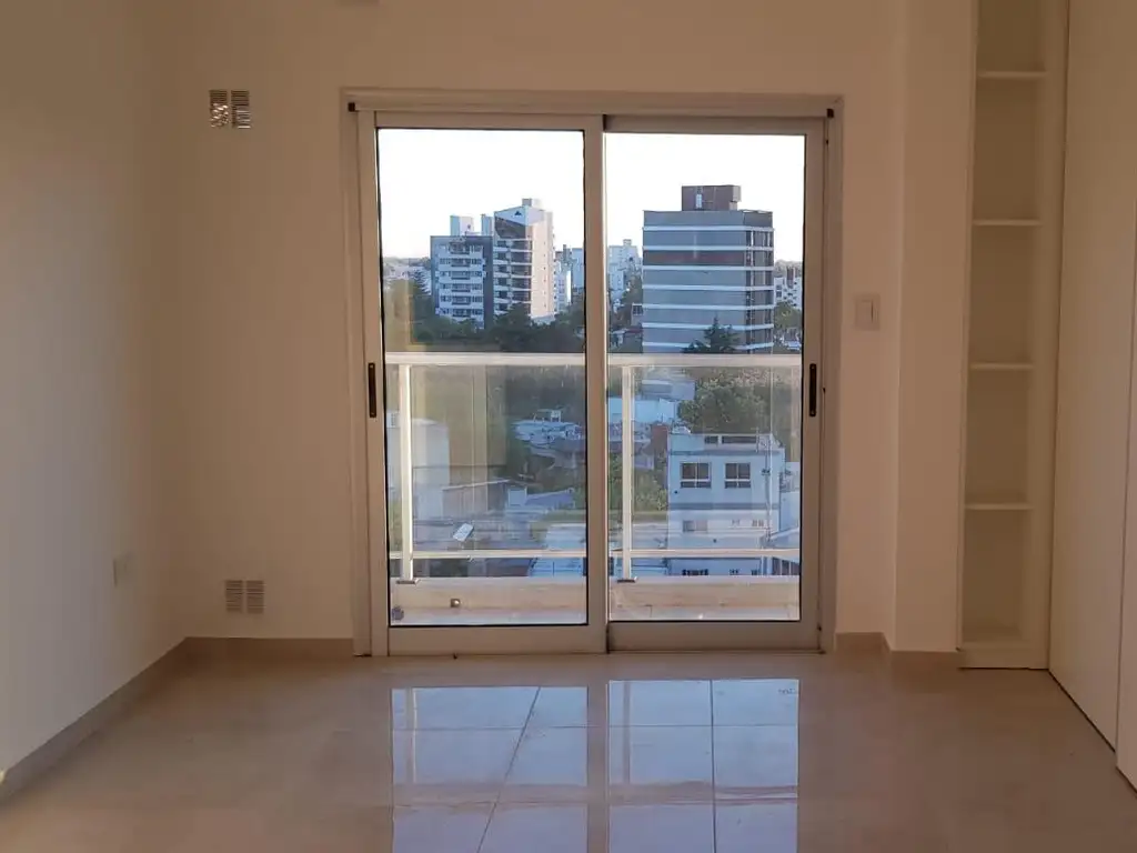 Departamento Monoambiente en alquiler - 1 Baño - 38mts2 - La Plata