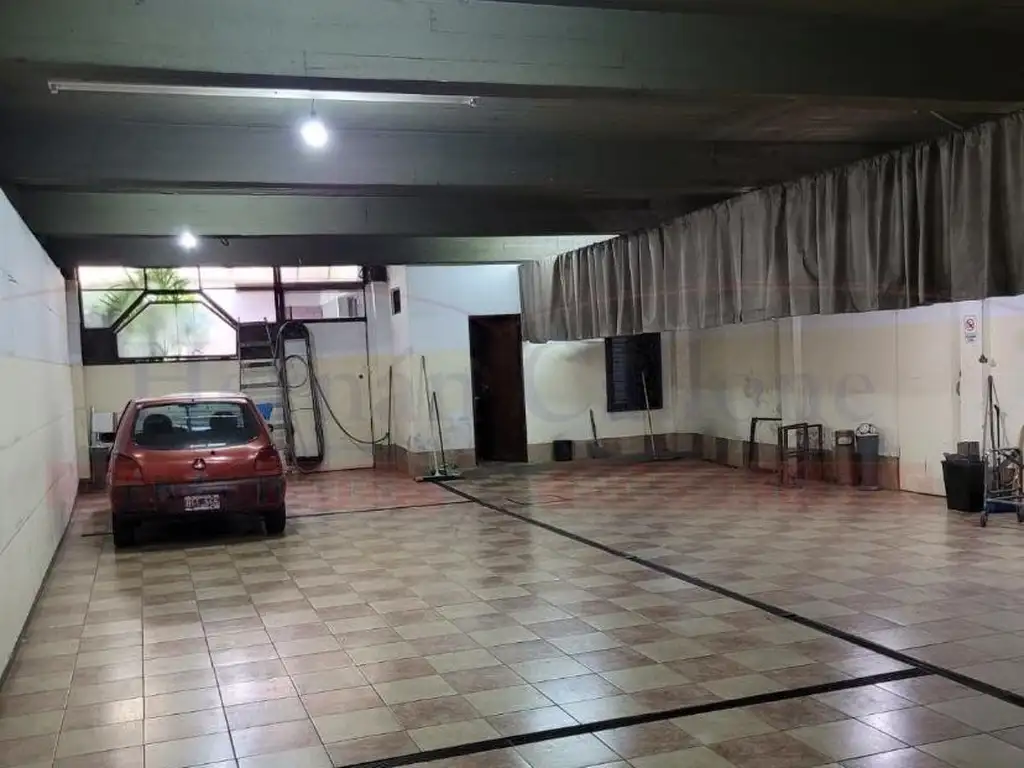 EXCELENTE LOCAL COMERCIAL EN VENTA, VILLA SARMIENTO