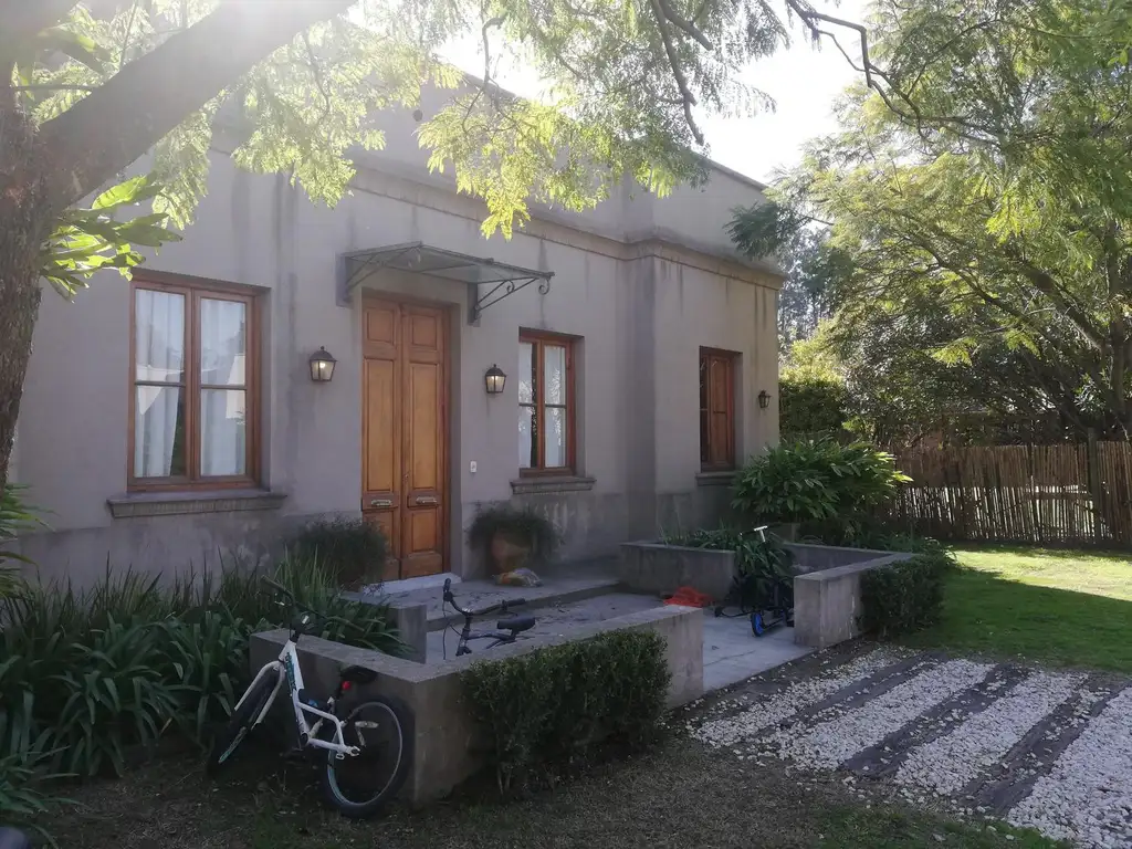 Casa tipo campo para tus vacaciones a minutos de la ciudad - VERANO 2025-