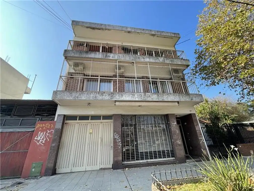 DEPARTAMENTO 3 DORMITORIOS - TEMPERLEY - OESTE, GRAN BS. AS. SUR