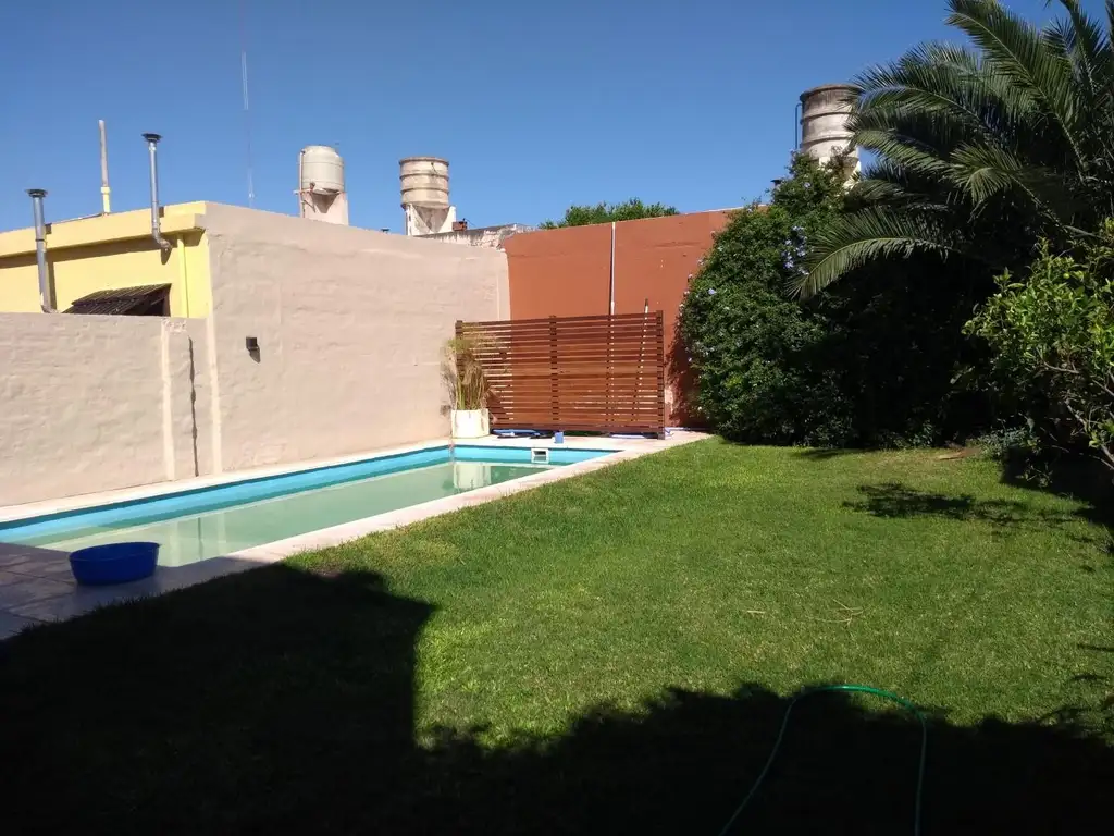 Venta Casa 3 Dormitorios 2 Plantas Pileta Zona Dino Ruta 20