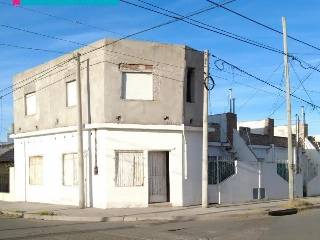 Propiedad En Venta  Florida Esq. Belgrano