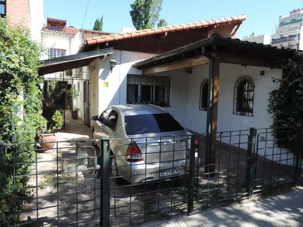 VENTA CASAS, TERRENO APTO DESARROLLO. COGHLAN