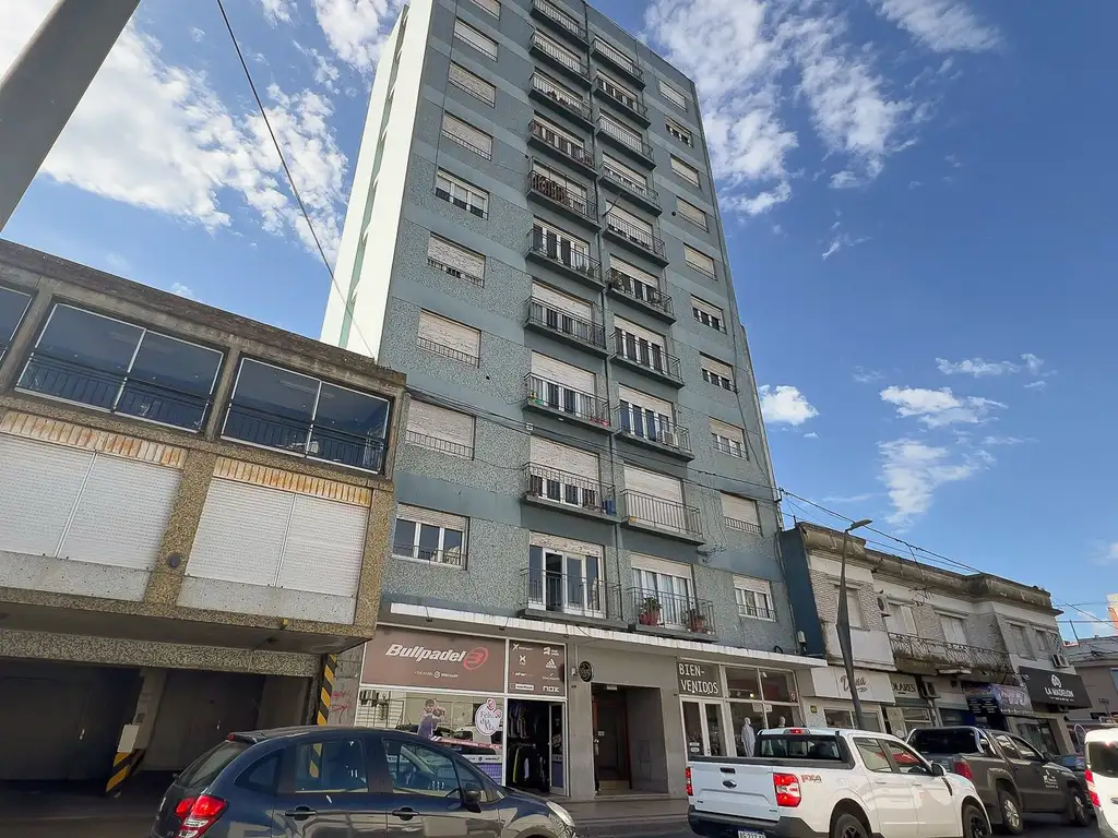 VENTA DEPTO CENTRO TANDIL