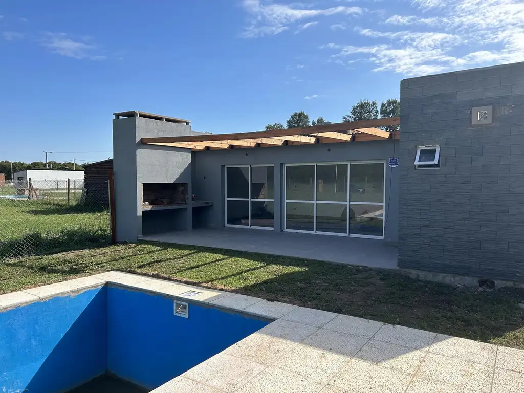 LOFT MODERNO  CON PILETA A ESTRENAR A MINUTOS DE ROSARIO