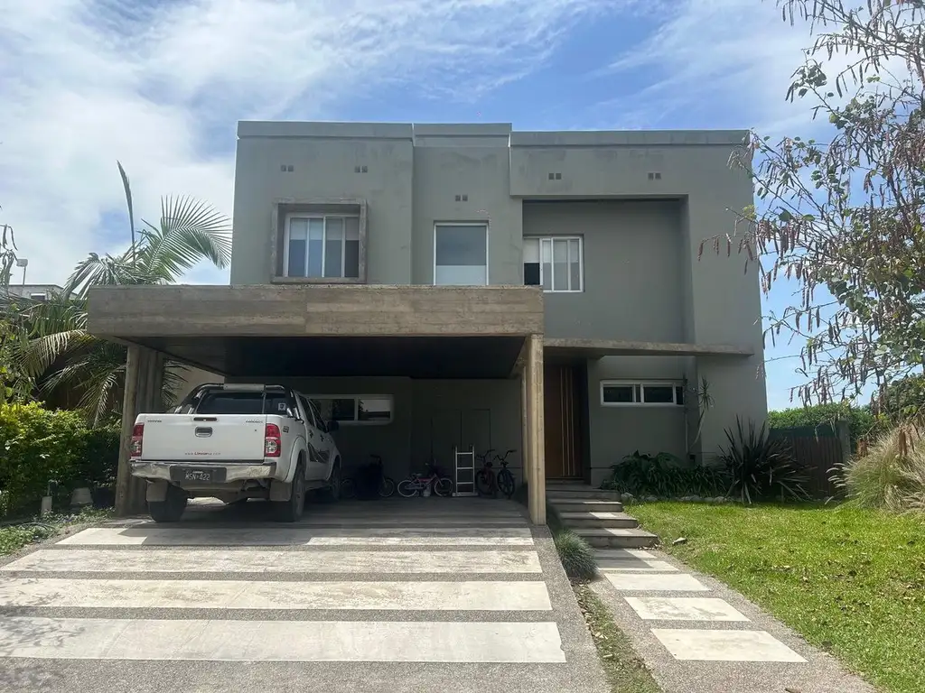 VENTA CASA BARRIO PRIVADO TAFI VIEJO 3 DORMITORIOS