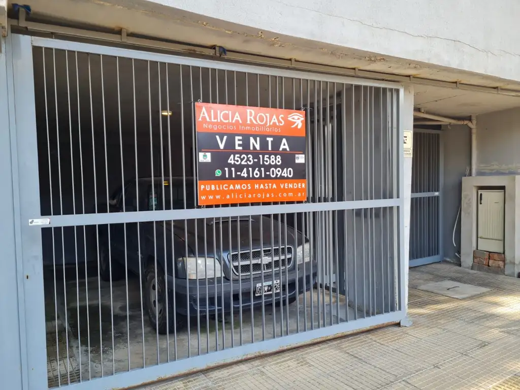 Venta de Cochera 21 m Nuñez 4400