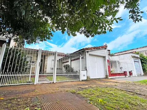 Casa - Venta - Argentina, Merlo - Pte. Dr. Raúl Ricardo Alfonsín 1174