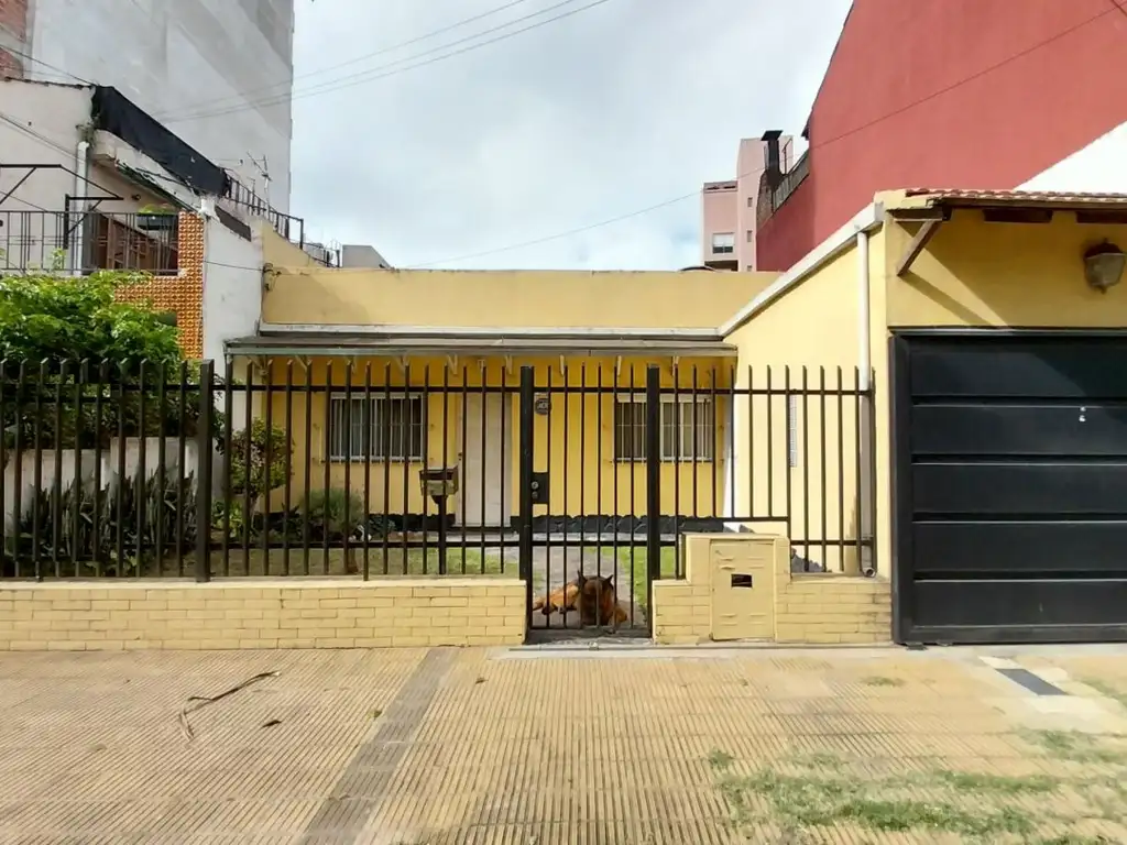 Casa - Venta - Argentina, Tres de Febrero - GUEMES 5144