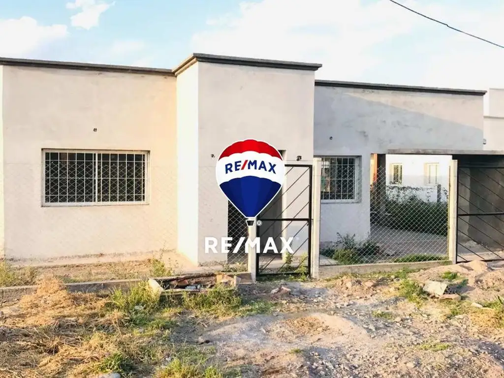 CASA EN CONSTRUCCION 3 DORM VENTA LOS NOGALES