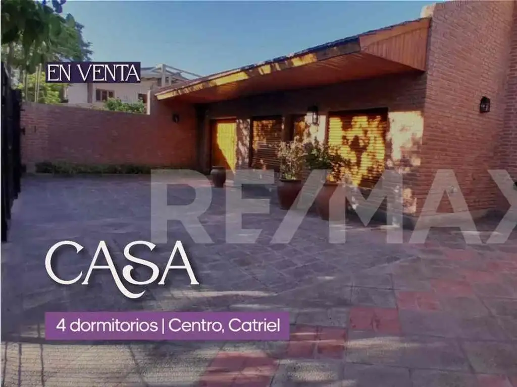 Venta de Casa Nivel Gerencial , Apta credito . R.N