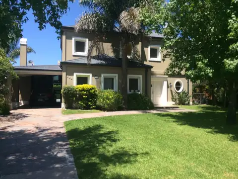 Espectacular Casa a la venta en Barrio Los Jazmines - Foto 0