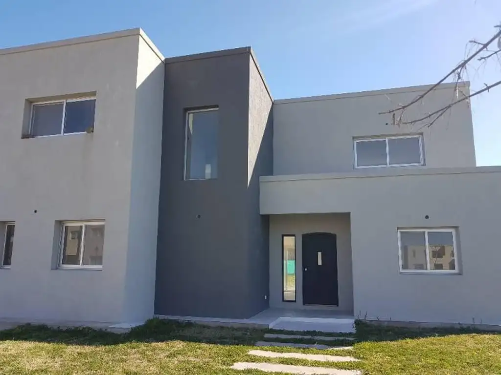 Casa en venta de 3 dormitorios en San Gabriel