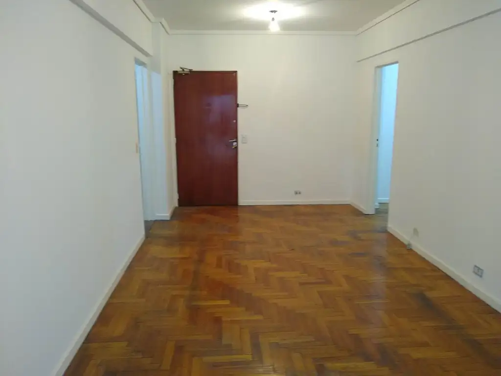 Departamento - Venta - Argentina, Capital Federal - AV RIVADAVIA 9800