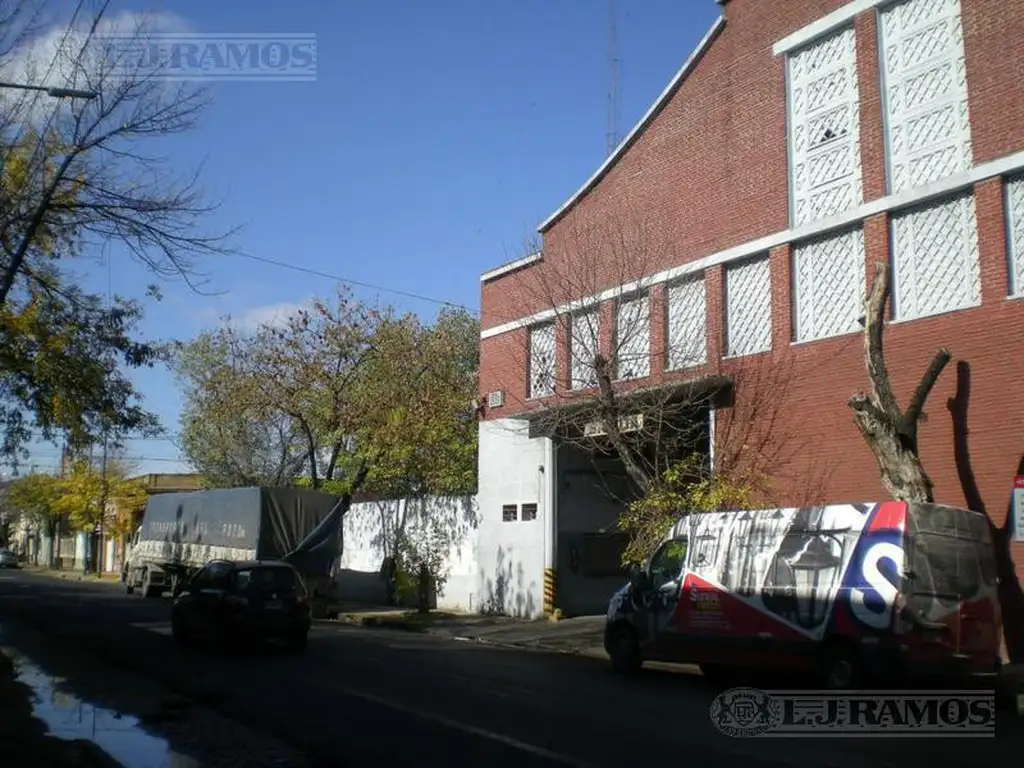 Depósito en Venta en Parque Patricios