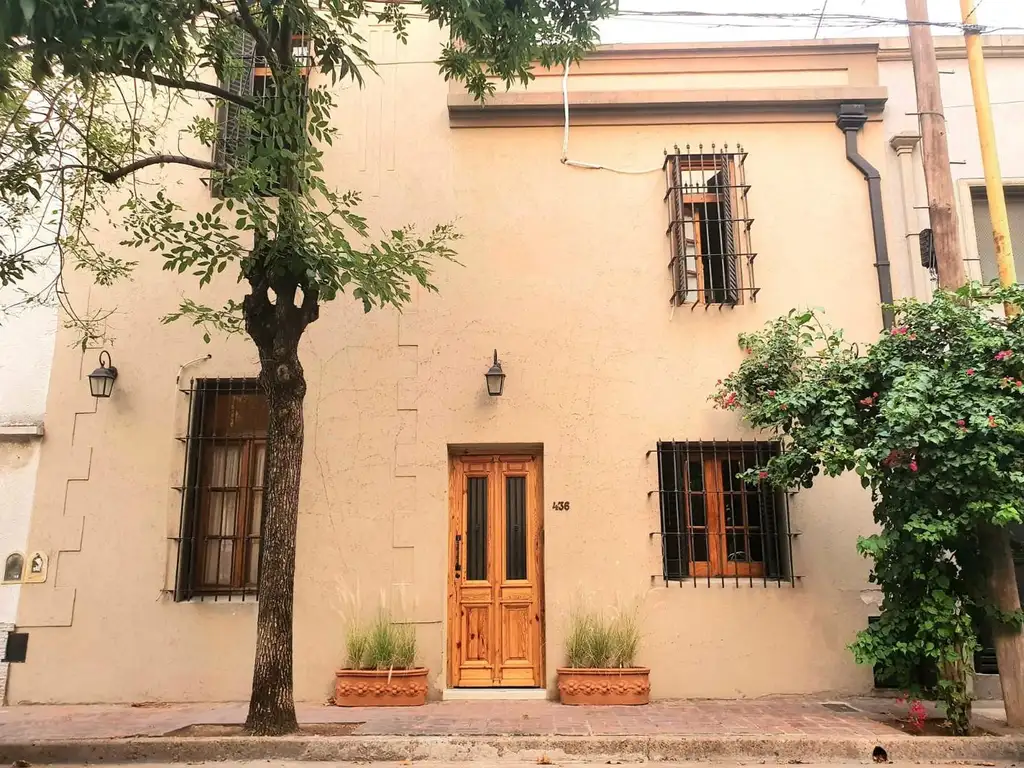 VENTA CASA 4 AMBIENTES - LINIERS