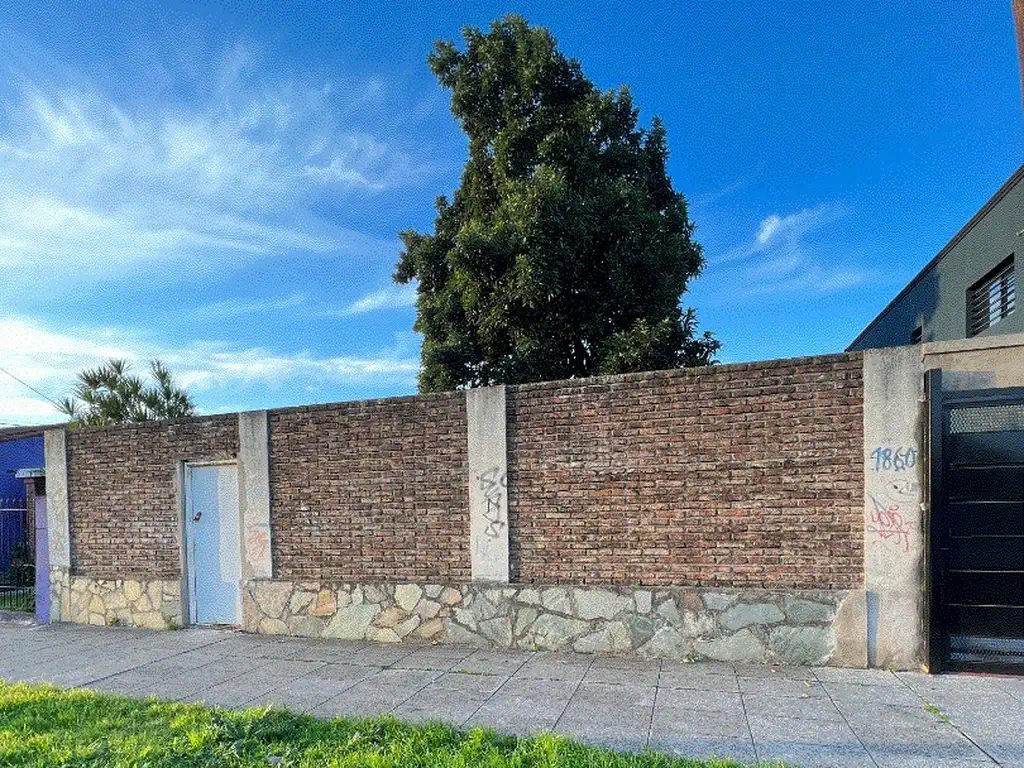 VENTA - SAN ANTONIO DE PADUA - TERRENO/LOTE - U$S 65.000.-