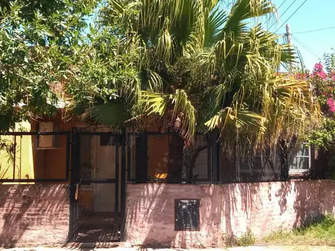 Casa en venta 3 ambientes.