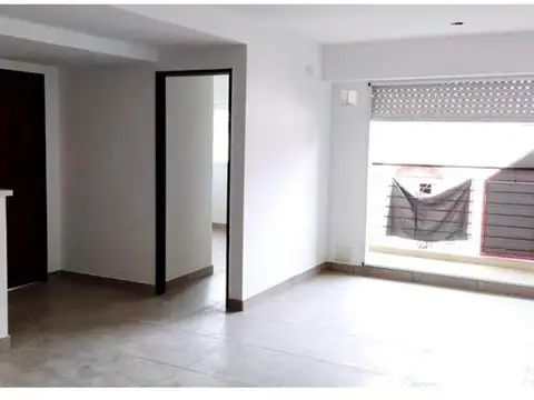 Venta departamento 2 dormitorios con balcon - Centro Rosario