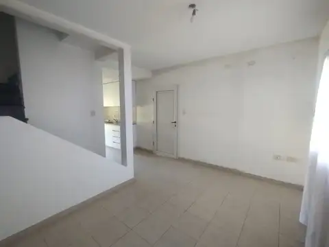 Departamento - Alquiler - Argentina, La Plata - 11 4200