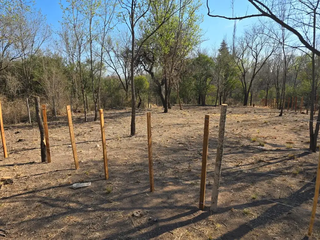 Venta de terreno en la zona de Arroyo de los Patos