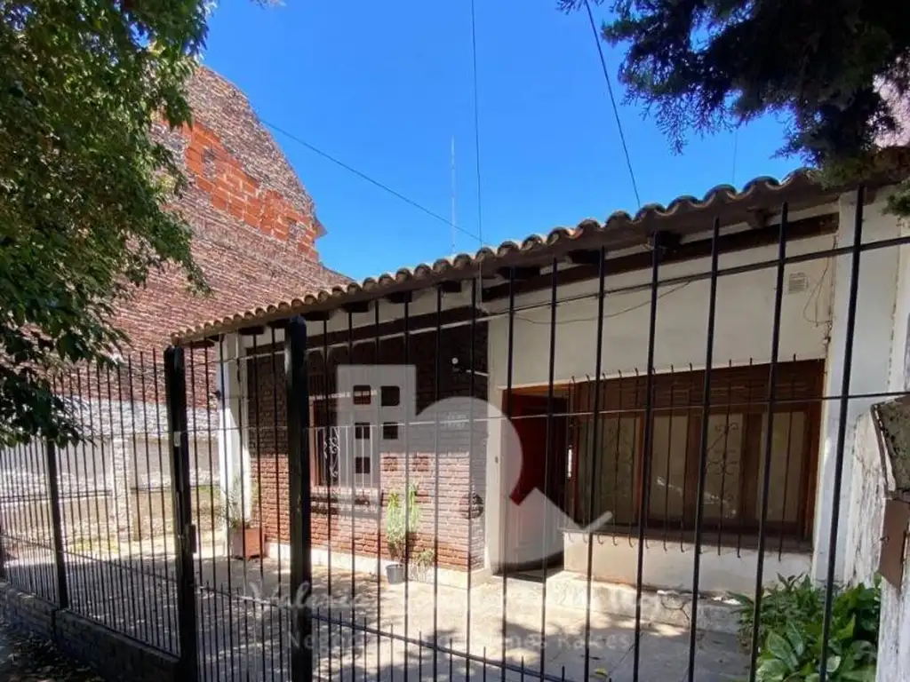 Casa PH a alquilar en Quilmes Oeste