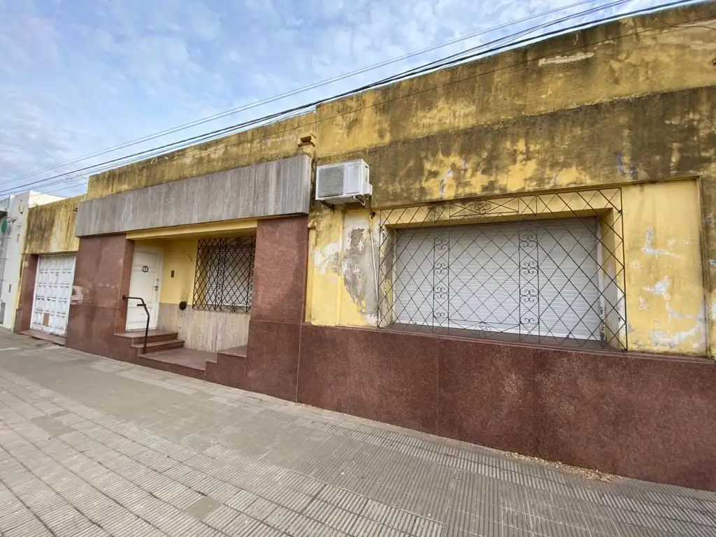 Casa - Venta - Argentina, Trenque Lauquen - DERQUI 100